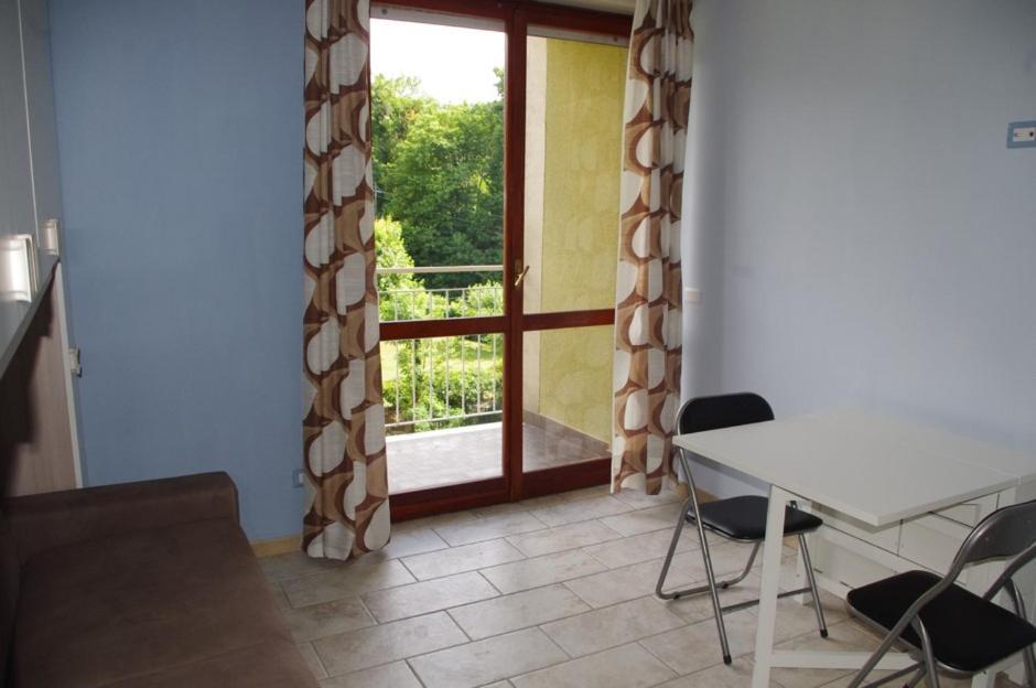 Apartamento Ev 37 Germignaga Exterior foto